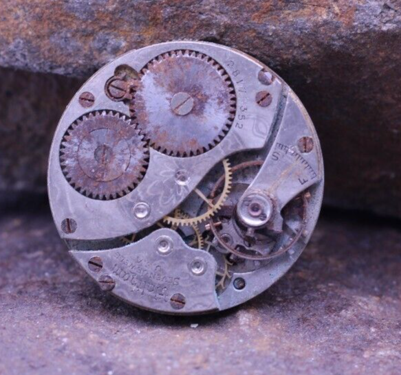 WALTHAM 7j #28175352 WRIST WATCH MOVEMENT Gr. No. 361 7j WALTHAM 7j #28175352 WRIST WATCH MOVEMENT Gr. No. 361 7j