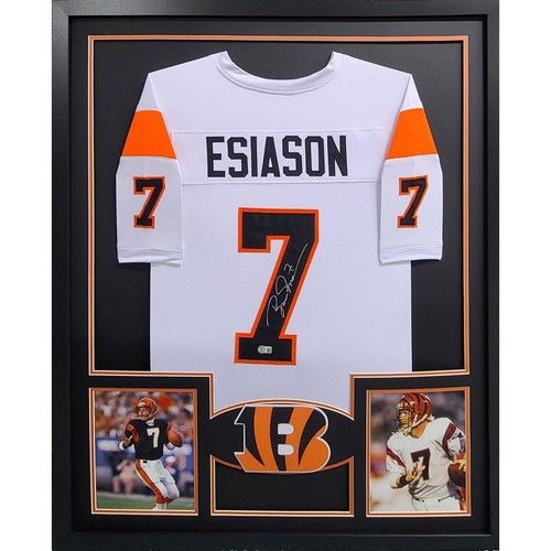 Ja'Marr Chase Autographed Cincinnati Bengals Jersey Beckett BAS