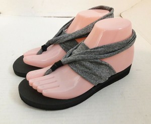 skechers yoga foam naranja