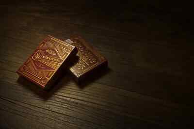 SPIELKARTEN RED MONARCHS THEORY11 POKER PLAYING CARDS