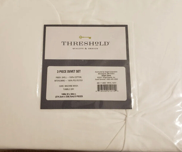 Pinched Pleat 3 Piece Duvet Cover Set White (King) Threshold 108