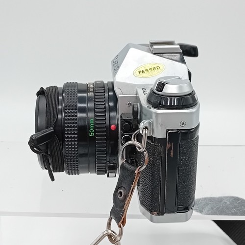 Canon AE-1 Program SLR Camera 35mm with Lens Accessories Camera Bag FLT17-CD - Picture 6 of 19