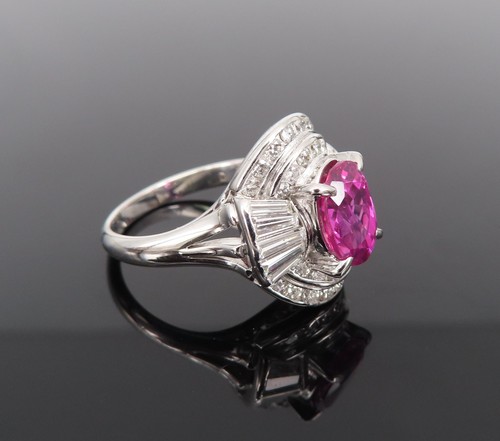 Fine GIA Certified 2.58ct Intense Pink Sapphire & 1.23ct Diamond Platinum Ring - Afbeelding 4 van 13