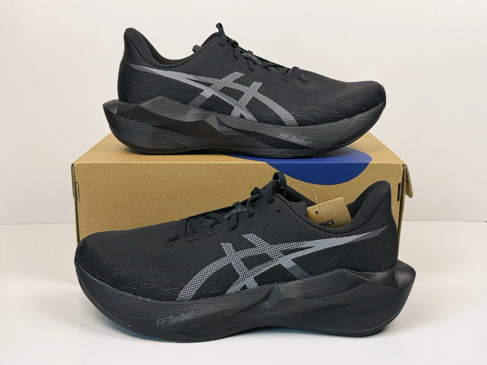 ASICS Novablast 6 Running Shoes Men’s Size 11 Black/Black 1011C243-002