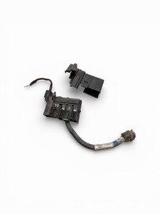 11-16 Ford F250 F350 6.7 6.7L Diesel Circuit Breaker Under Hood Fuse OEM BLEMISH