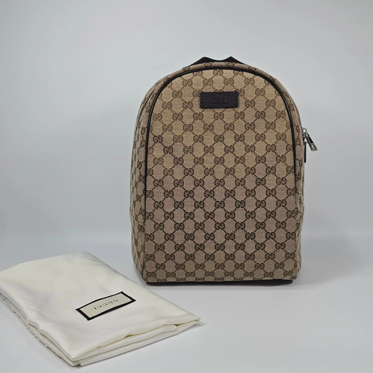 Sac à dos toile Gucci GG Logo Supreme 37x30x14 80627170
