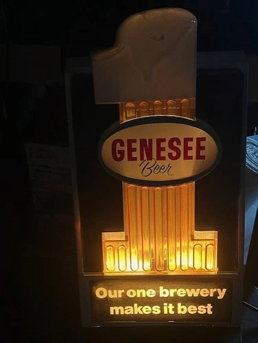 Vintage Genesee Beer #1 Lighted Bubbling Sign One Brewery Makes It Best