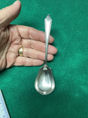 Beautiful Towle Silver Sterling Sugar Spoon   26g