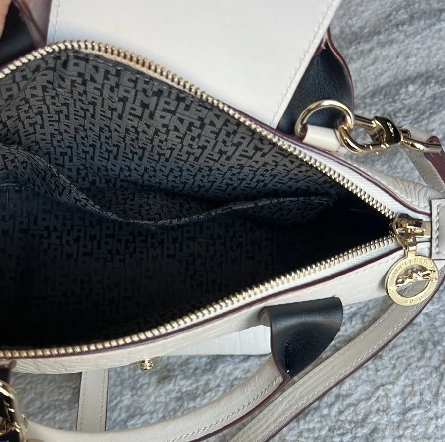 Bandolera Longchamp Edición Especial Logotipo Repujado Cuero Le Pliage Extra XS Foto 4 de 4