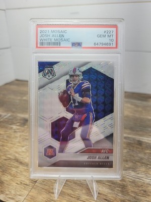 2021 White Mosaic Prizm #/25 Josh Allen #227 PSA 10