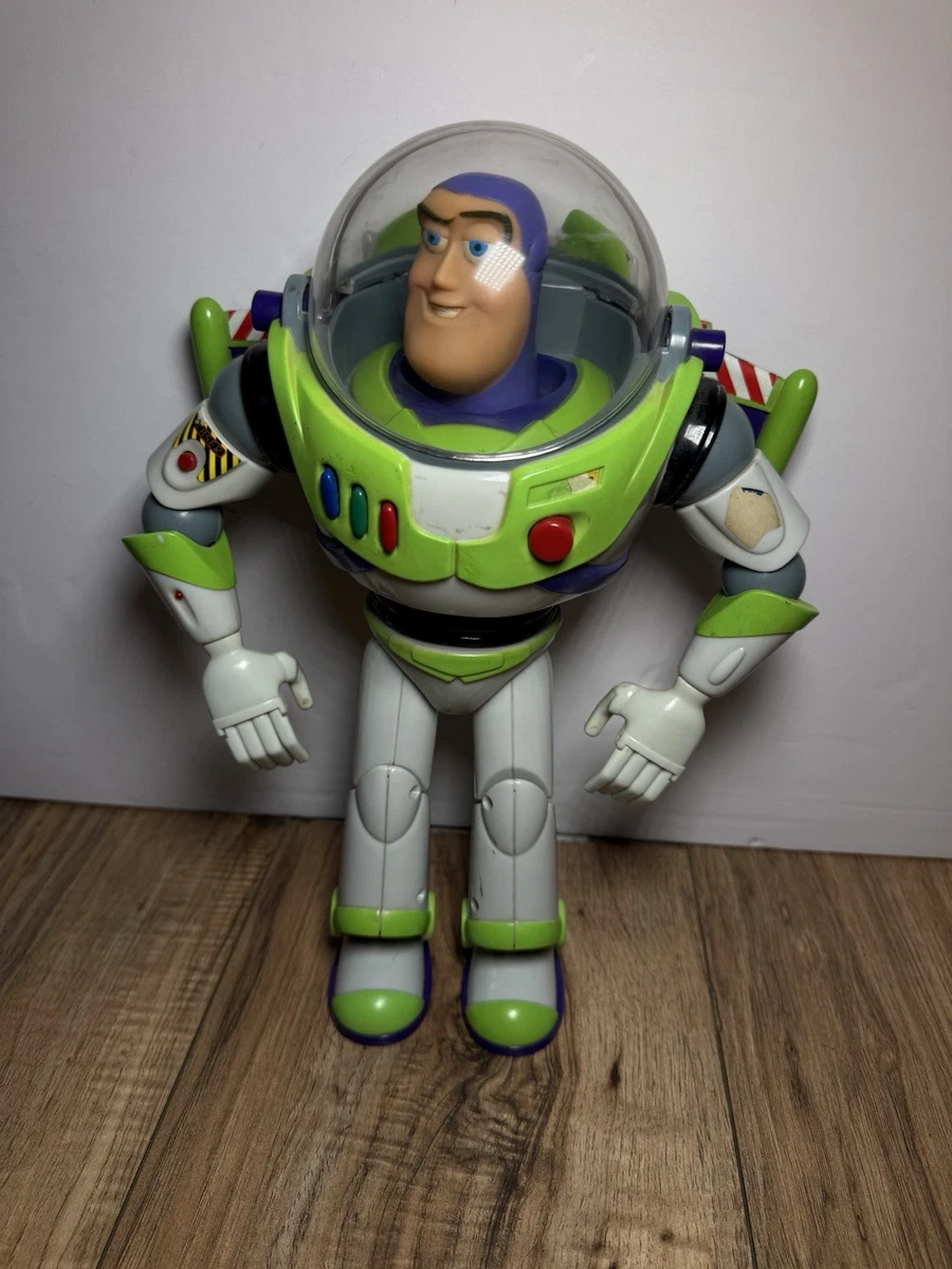 Preços baixos em Thinkway Toys Buzz Lightyear TV, filmes e