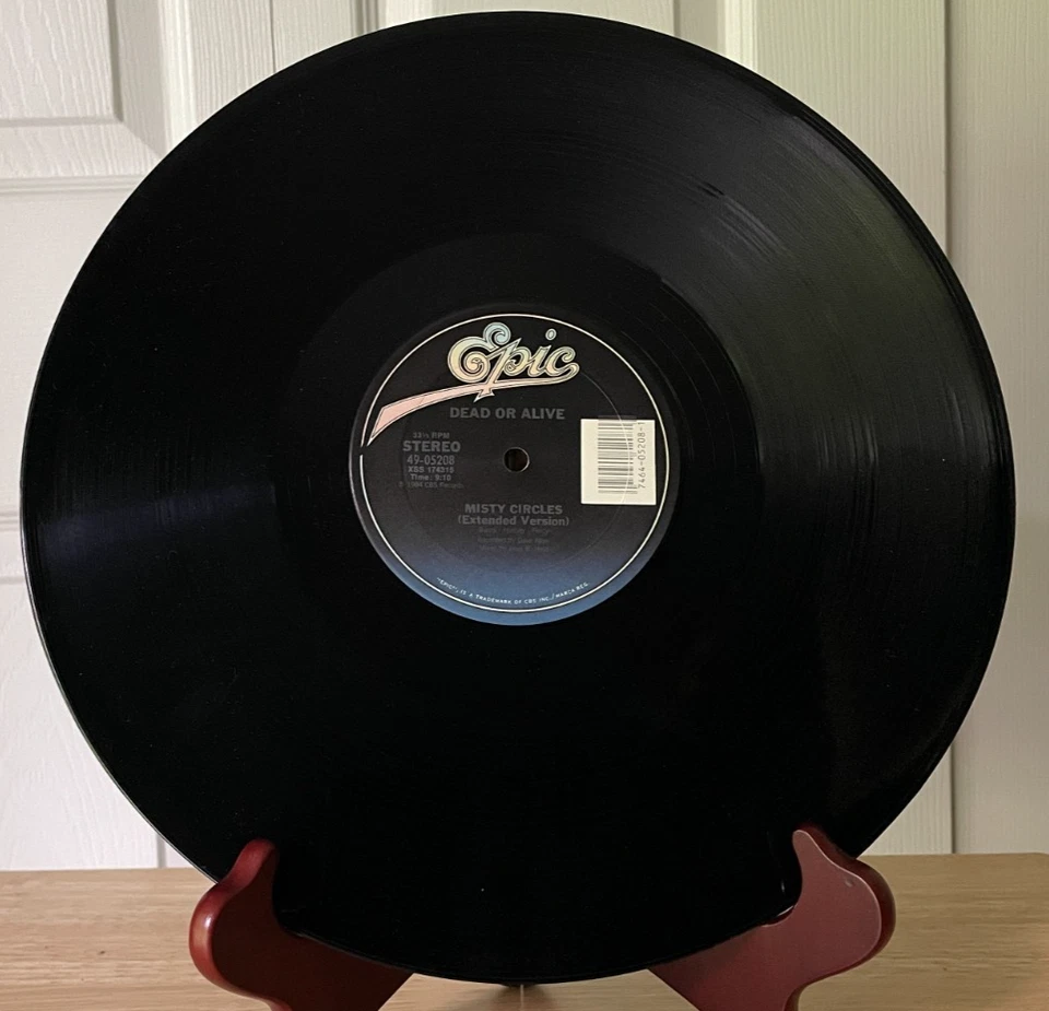 Dead Or Alive You Spin Me Round (Like A ..) (Murder Mx), Epic 49-05208- 12" '84 - Image 4 of 4