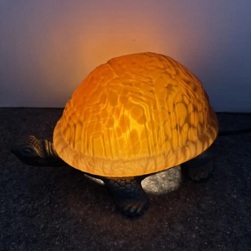 VTG Turtle Lamp Amber Tiffany Style Glass Brass Base Tortoise Night Light Switch
