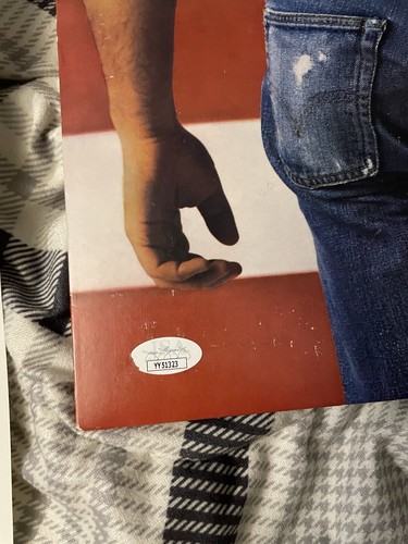 BRUCE SPRINGSTEEN Signed Autographed Born In The USA Vinyl Album LP JSA LOA - Picture 9 of 11