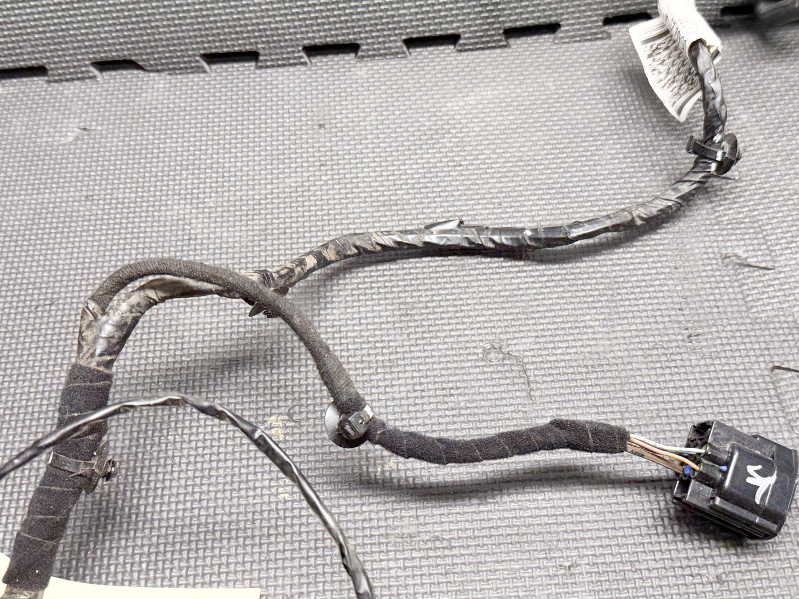 ⭐️2014-2017 Maserati Ghibli Left Front Door Wire Wiring Harness 06700086000 OEM