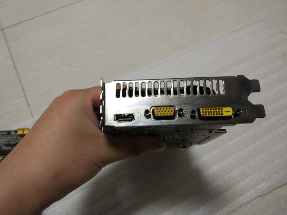 ZOTAC NVIDIA GeForce GTX750Ti 2GB 640SP GDDR5 Graphics Video Card VGA DVI HDMI - Image 3 of 3