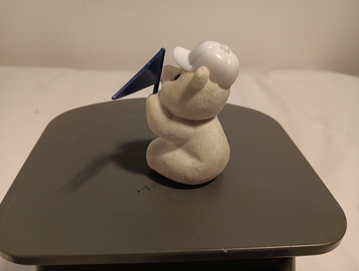 Picture 2 of 4