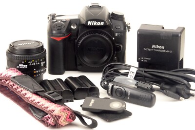 NIKON D7000 APS-C DIGITALKAMERA KIT, (SHUTTER COUNT 27371)