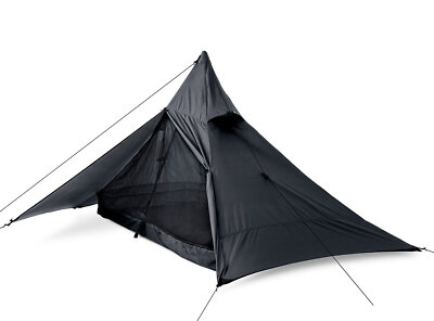 TARP to TARP ランタン ブラック Ultralight tarp for bright adventures PYRAOMM MAX TARP