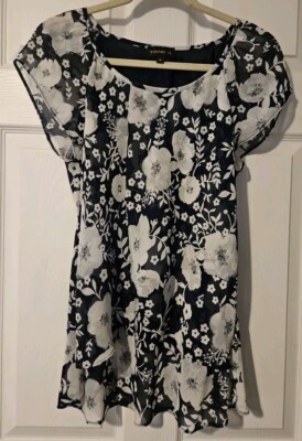 Tamara H. Top Floral Layered Womens Sz M Flutter Sleeve Blue White NWOT