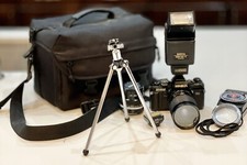 MINOLTA X-700 SLR w/MINOLTA 50mm f/3.5 MACRO Lens