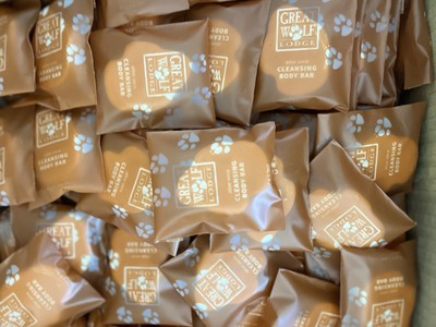 50 Great Wolf Lodge Body Bar Soap Travel Hotel Size 1.5 oz Aloe Vera Paw shape