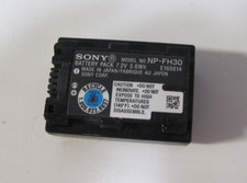 Genuine NP-FH30 Sony Battery Pack for HDR/DCR Handycam Camera Camcorder