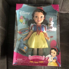 VTG DISNEY PRINCESS LITTLE SNOW WHITE W/ BUNNY BEFORE ONCE UPON A TIME 2005 NEW