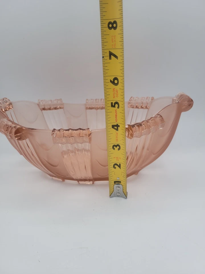 Antiguo cuenco ovalado de vidrio rosa Art Deco checo Stolzle brilla con 365uv Foto 2 de 4