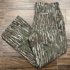 Vintage 90s Realtree Green Leaf Camouflage Pants Size 34x30 Made in USA Camo