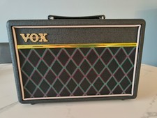 VOX Pathfinder 10 10-Watt Bass Amplifier in perfect condition, hardly used.
