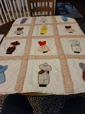 Beautiful Handmade Baby Quilt Sun Bonnet  Hat Applique 45" x 34"