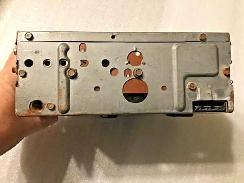 1964 Pontiac Super Deluxe Delco AM Push Button Radio used original Grand Prix - Picture 8 of 8