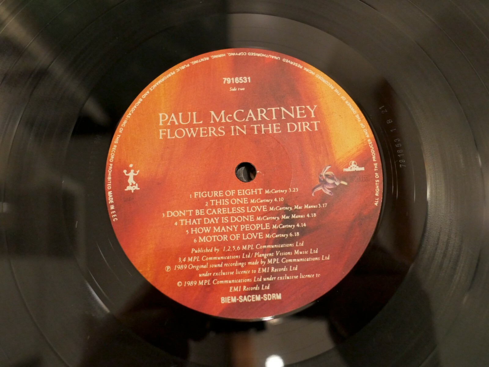 PAUL MC CARTNEY FLOWERS IN THE DIRT 33T LP VINYLE EX COVER EX ORIGINAL