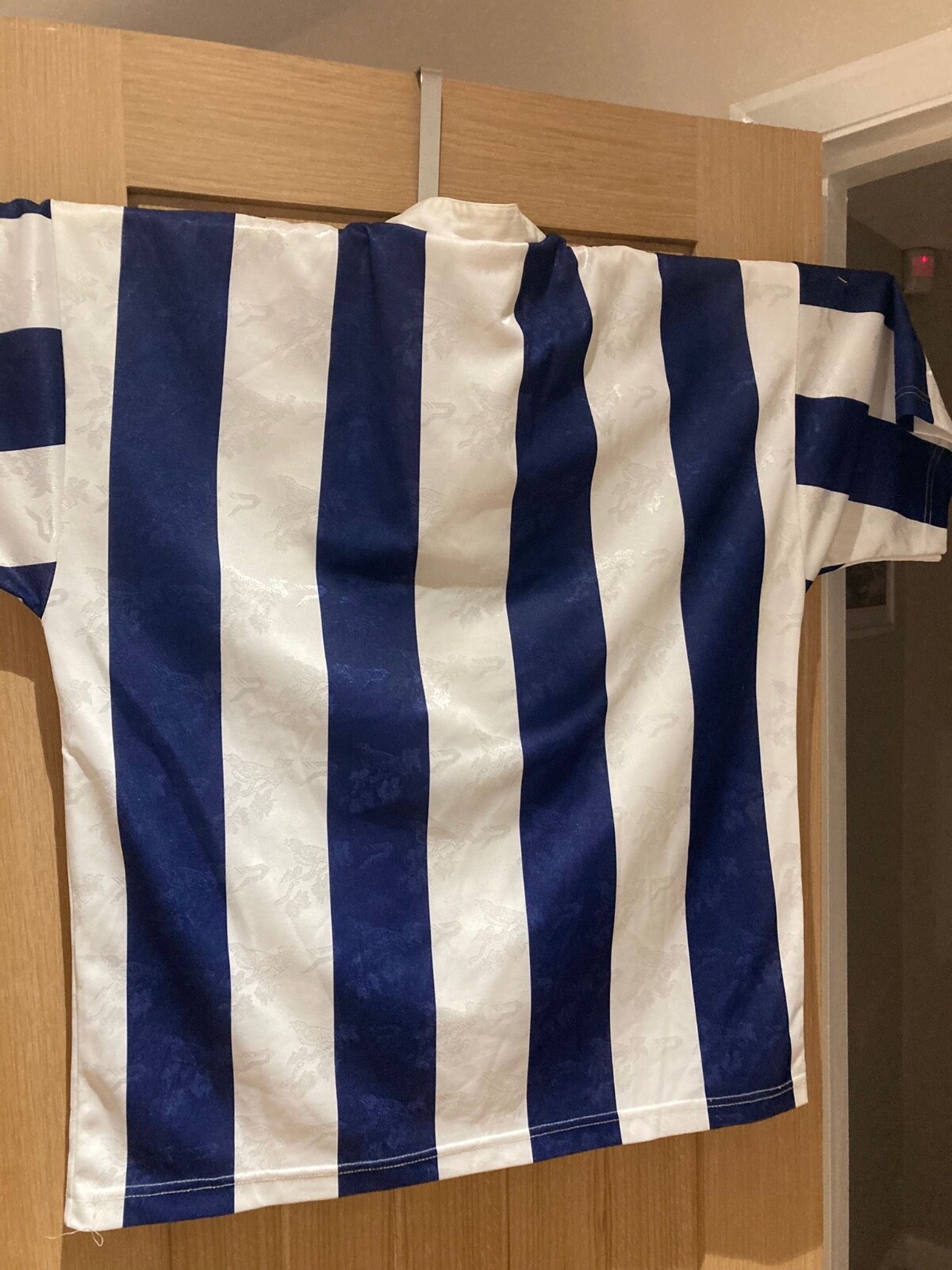 Vintage Wba Shirt : Wba Vintage Home Shirt 1996-1998 Large