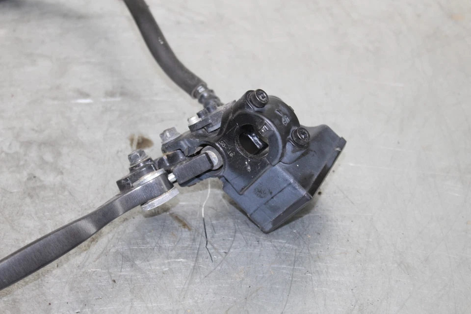 94-09 KAWASAKI NINJA 500R EX500D OEM FRONT BRAKE CALIPER MASTER CYLINDER - Image 4 of 4