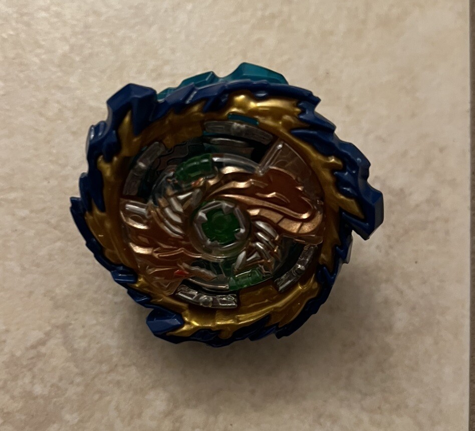 Beyblade Lot Of Mixed Parts RARE (L)
