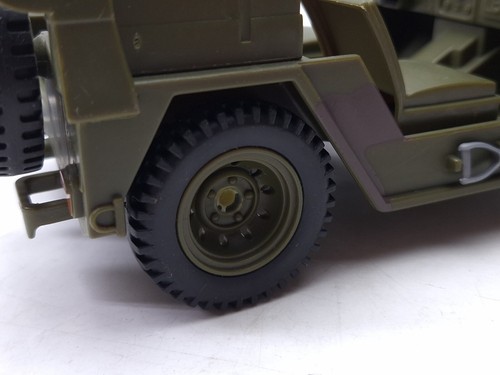 M&C Toys Centre Militaire Jeep Vert USA échelle 3,75" - Photo 6 sur 9