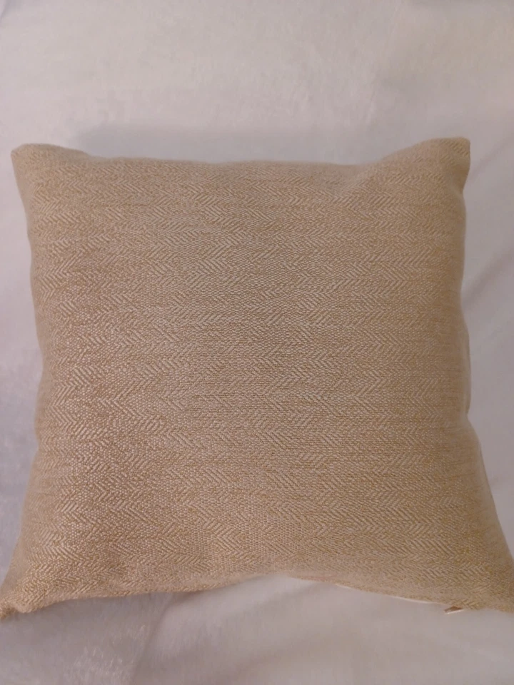 Almohada de lino bordada dorada/blanca hecha a mano VILLA ROMO Akoko Milli Herb Foto 3 de 4