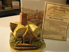 "The Captain's Cabin" David Winter Cottages FDW22 in Box w/COA 2005