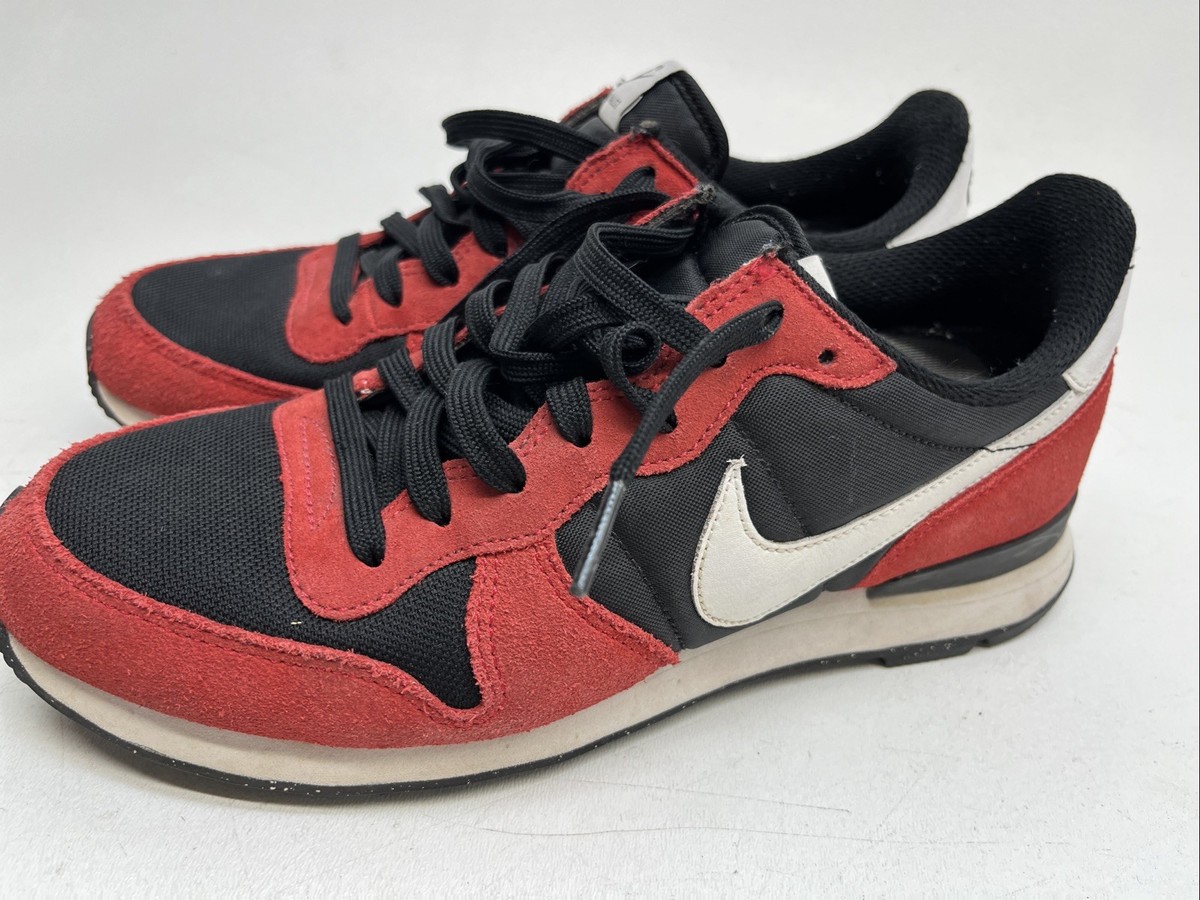 Nike Internationalist Men's Size Red Black Athletic Running