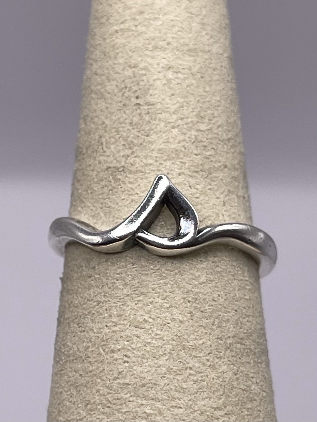James Avery Letter S Script Initial Ring Size 6 S… - image 1