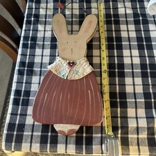 Primitive Country Wooden Rabbit With Heart On Quilted Collar +25 Years Old