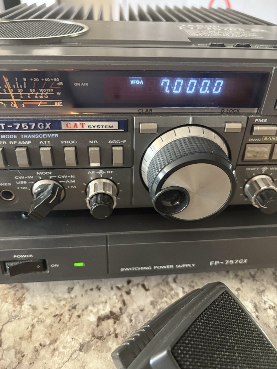 Yaesu FT-757GX HF Ham/Amateur All-Mode Transceiver 100W+