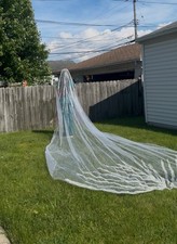 Royal Veil With Matching Shawl L Never Worn