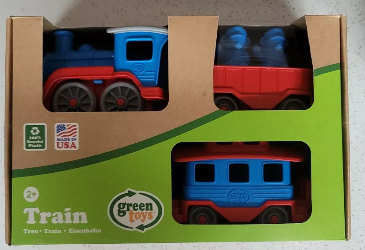 Green Toys Train Blue and Red 6 Piece Set. Made in USA