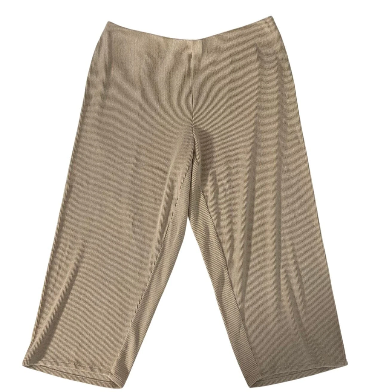 Eileen Fisher Petite Ribbed capri pants PL
Opens in a new window or tab