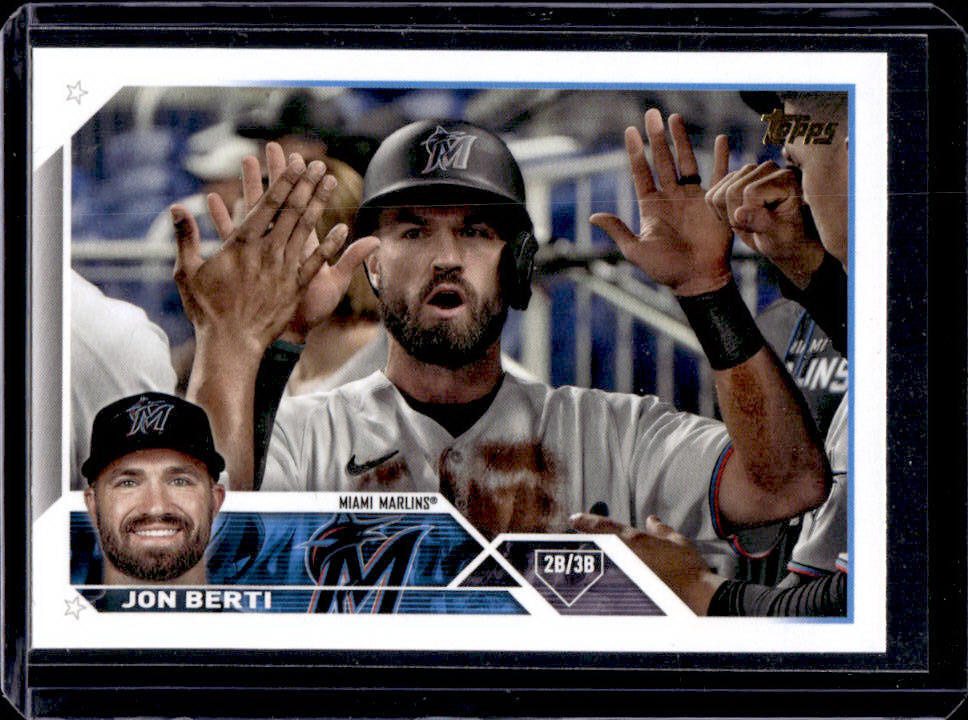 2023 Topps Jon Berti Image Variation Golden Mirror #72