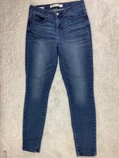 Levi Size 29x30 Women Jeans Skinny Totally Shaping Stretch Mid Rise Inseam 28.5