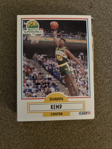 Vintage 100 Basketball Card Lot Assorted Hall of Fame Rookies Etc 1990’s-2000’s - Picture 20 of 21